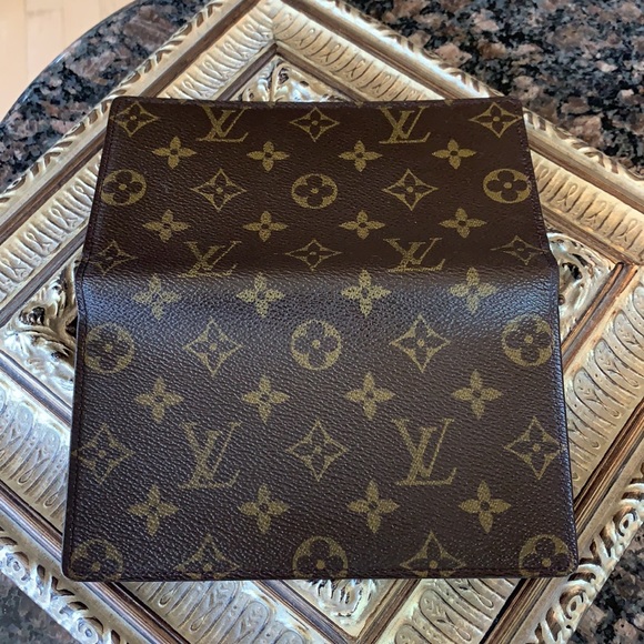 Gorgeous Vintage Checkbook Holder/Wallet - Picture 8 of 16